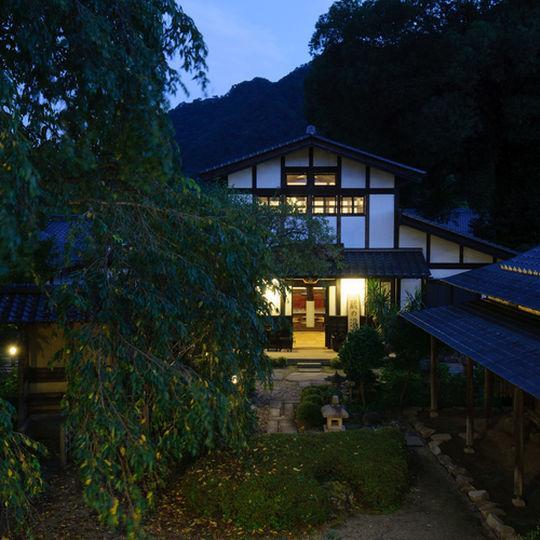 Hatagoya Maruichi Hotel Минаками Екстериор снимка